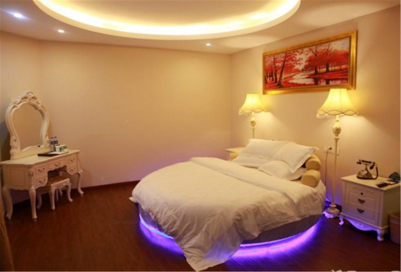 Greentree Inn Shanghai Hongqiao Hub Cao'An Road Huajiang Branch Road Express Hotel Jiading Zewnętrze zdjęcie
